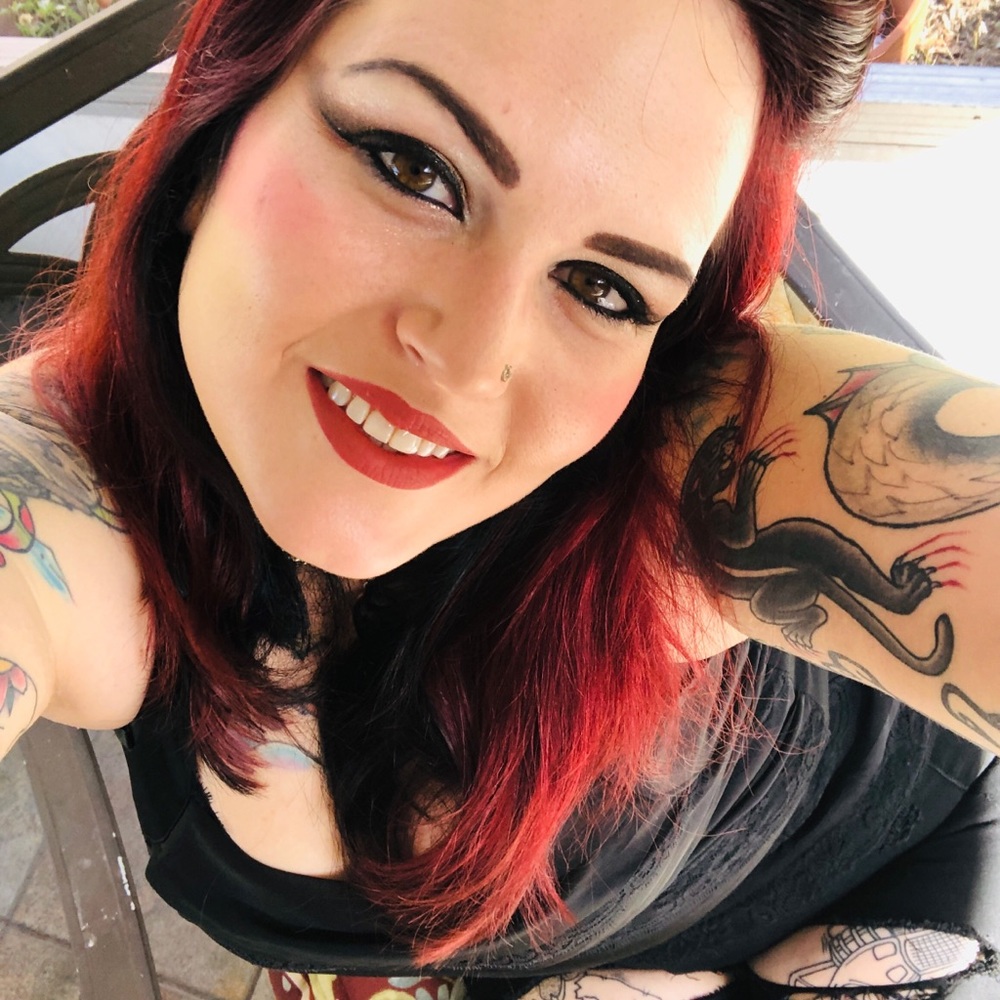 Meet your Posher, Stephanie